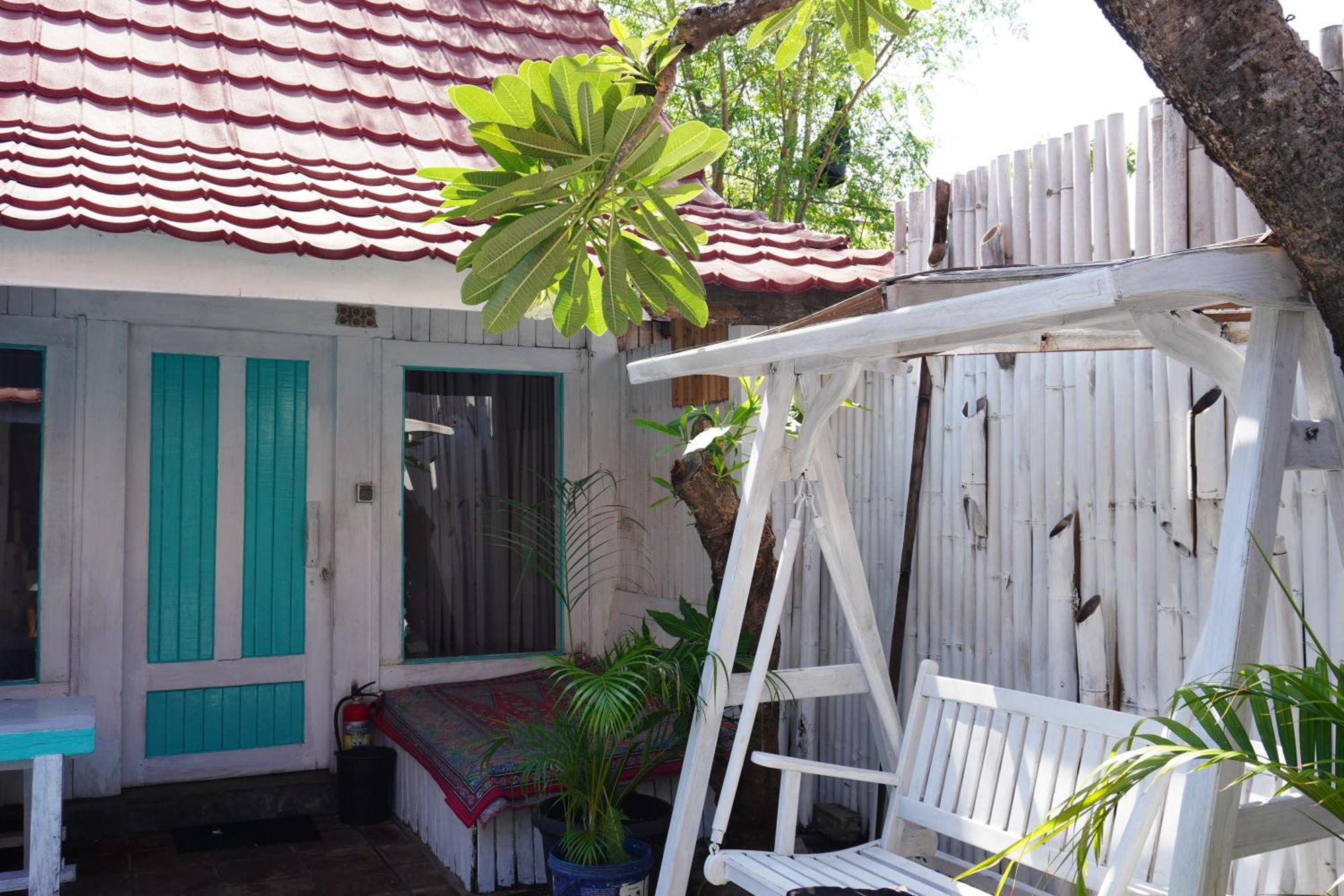 Kushak Bungalow Gili Trawangan Exterior photo